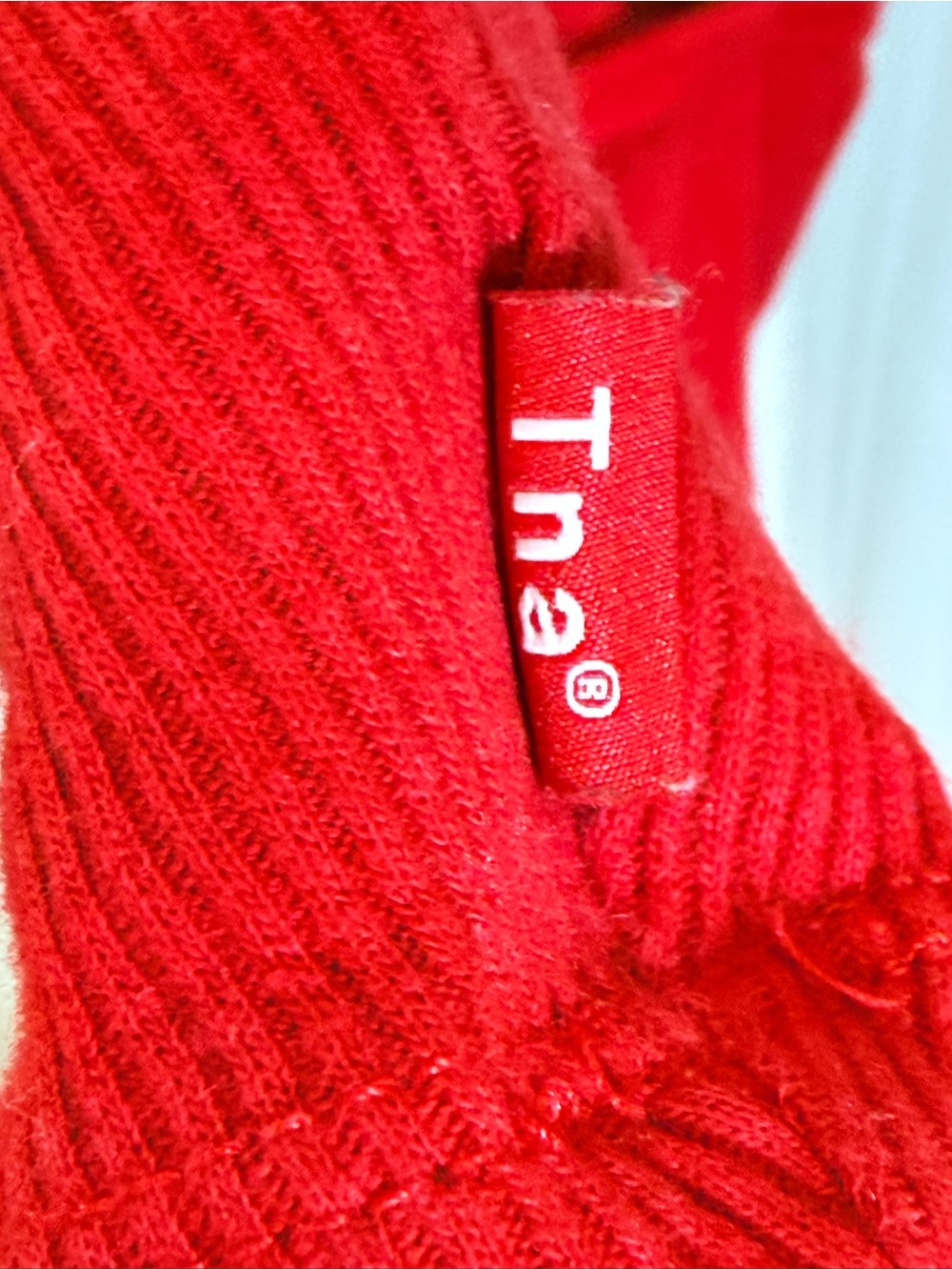 TNA Red Ribbed Cropped Camisole - Picture 3 of 4